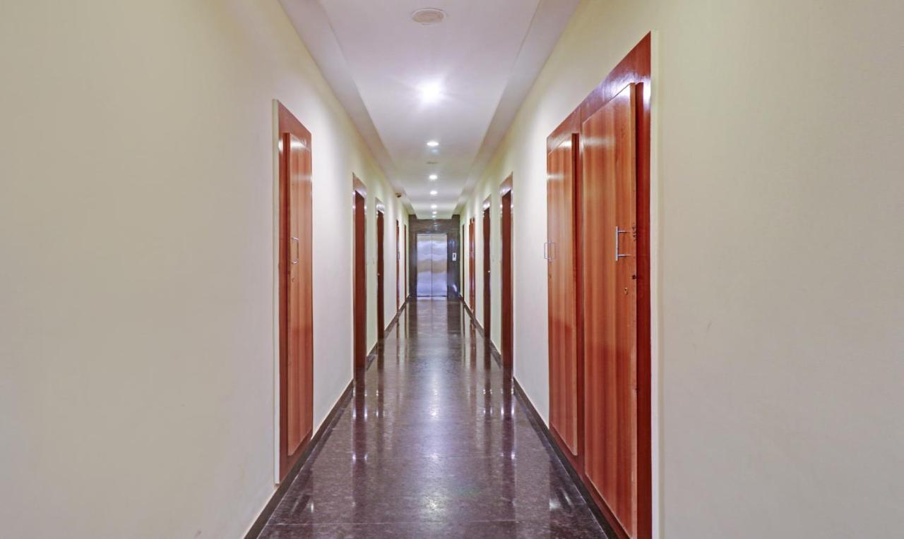 Treebo Trend Msr International - Hebbal Hotel ไมซอร์ ภายนอก รูปภาพ