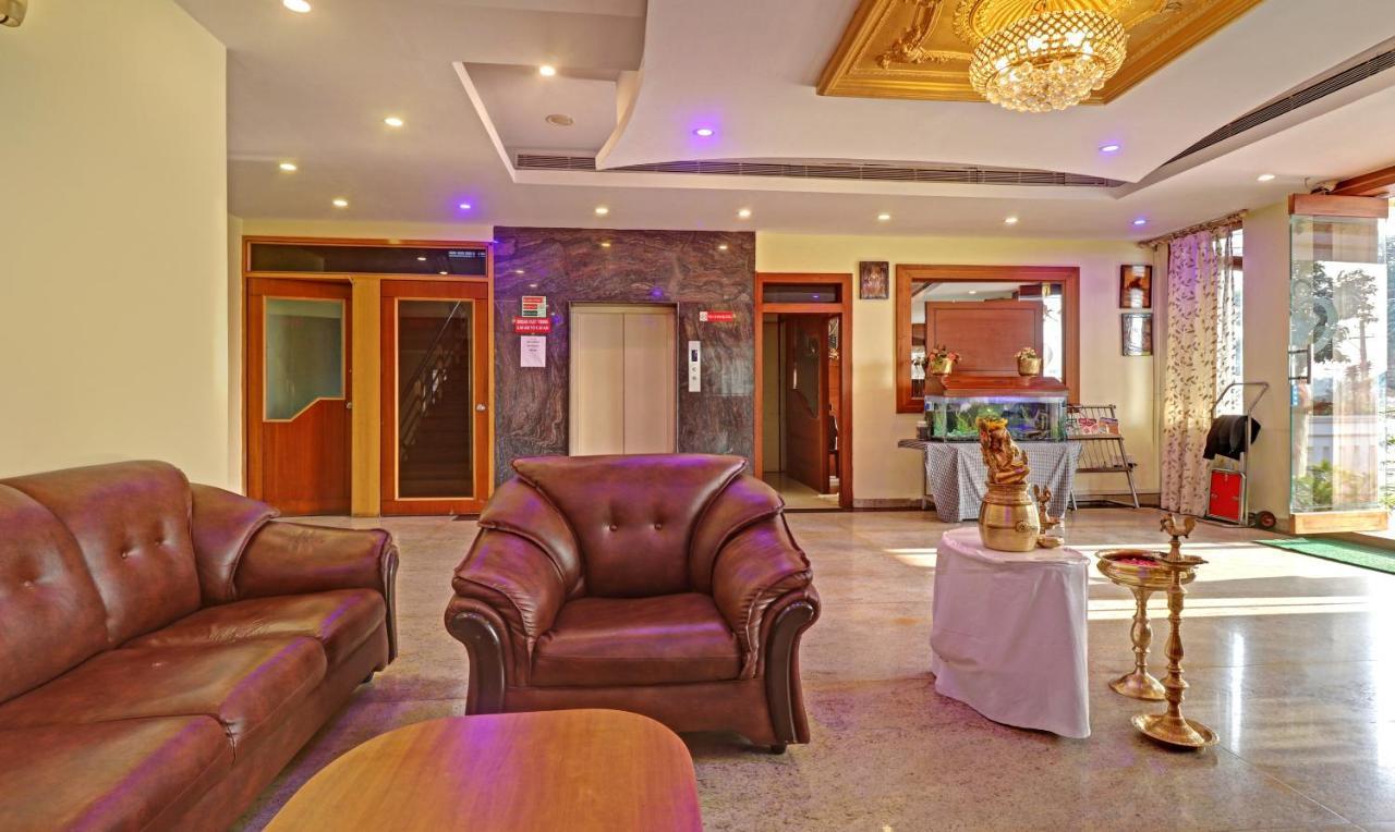 Treebo Trend Msr International - Hebbal Hotel ไมซอร์ ภายนอก รูปภาพ